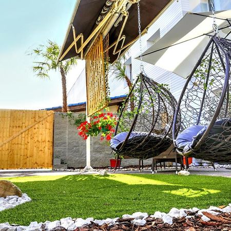 Ferrari Wellness Apartman Pardubice Exterior foto